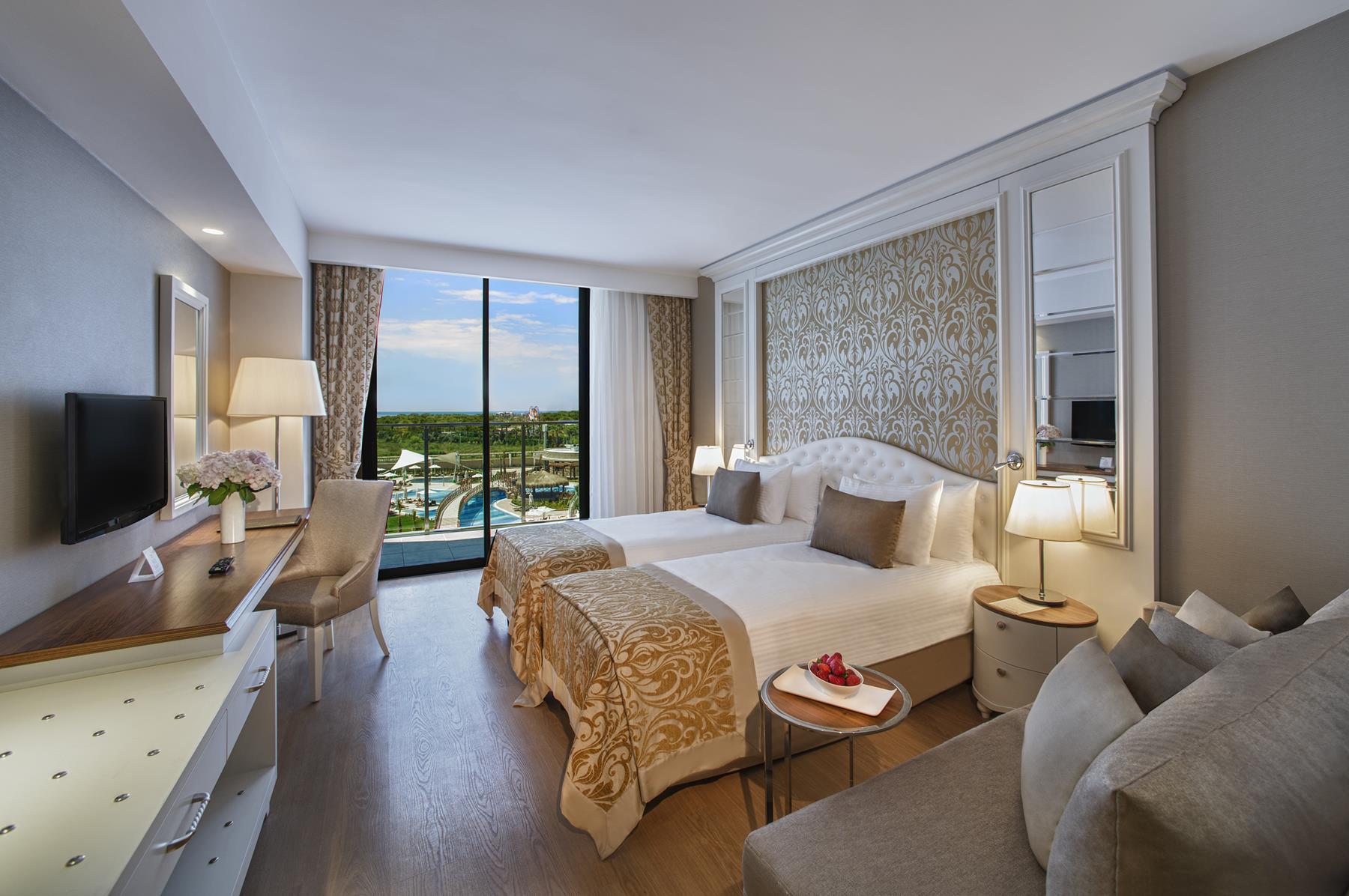 Aska Lara Resort & Spa Rezervasyon