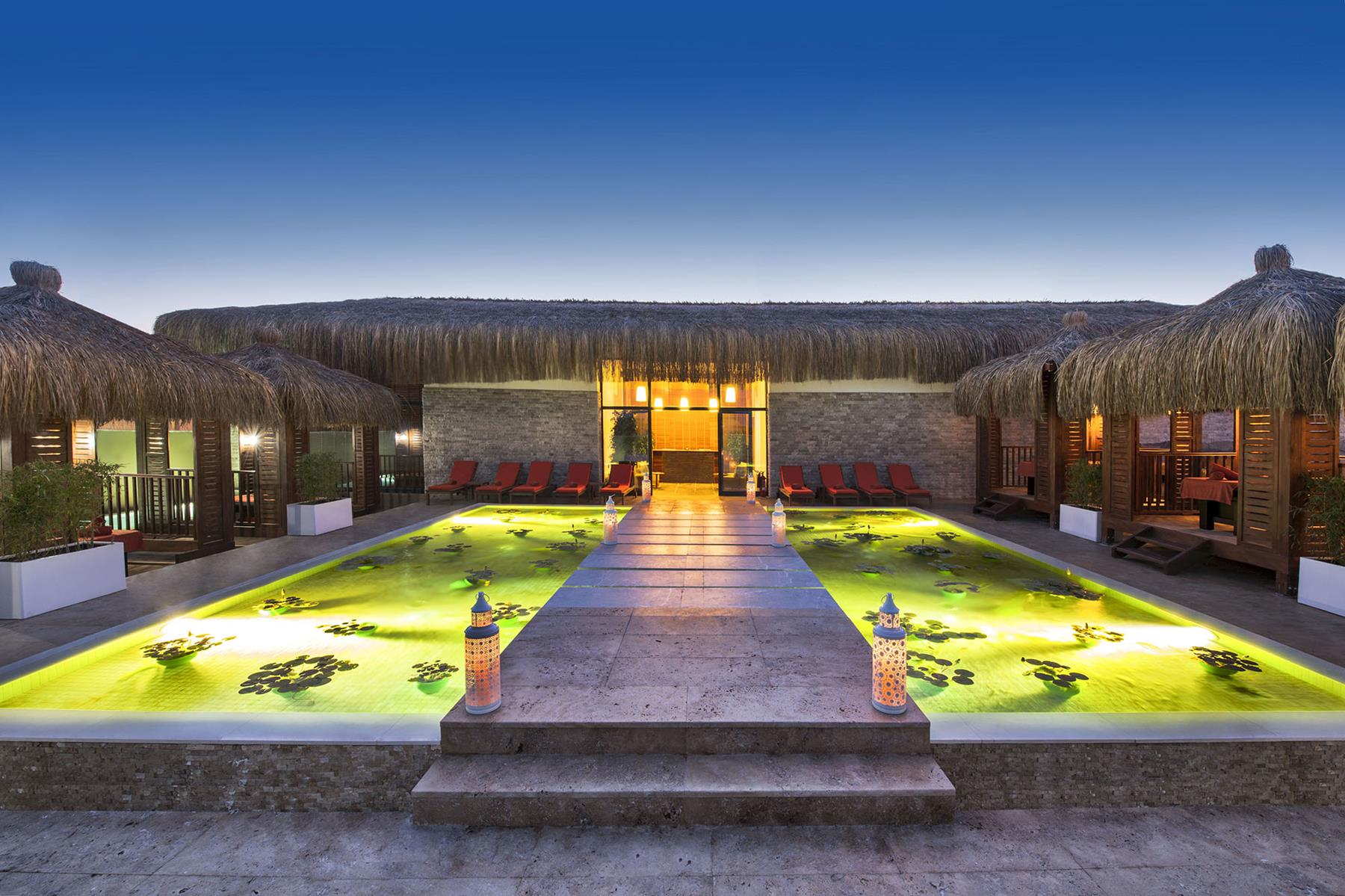 Aska Lara Resort & Spa Rezervasyon