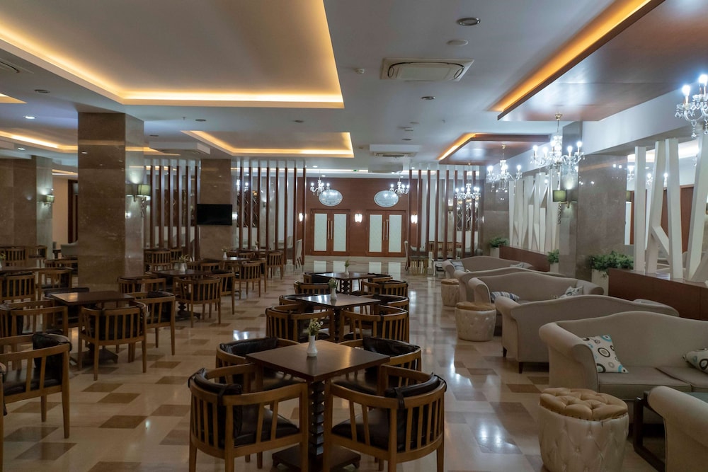 Adalya Ocean Deluxe Rezervasyon