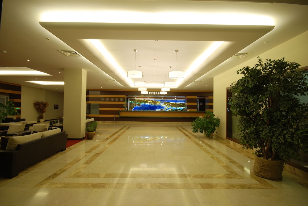 Hotel Hegsagone Rezervasyon