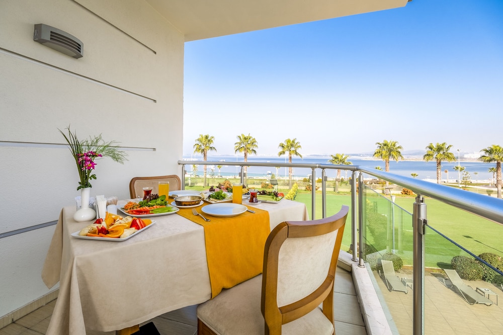 Hotel Hegsagone Rezervasyon