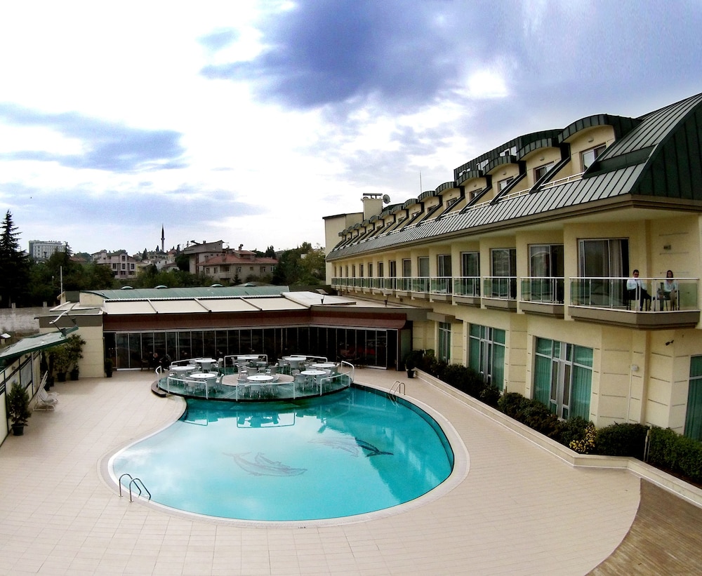 Hotel Hegsagone Rezervasyon