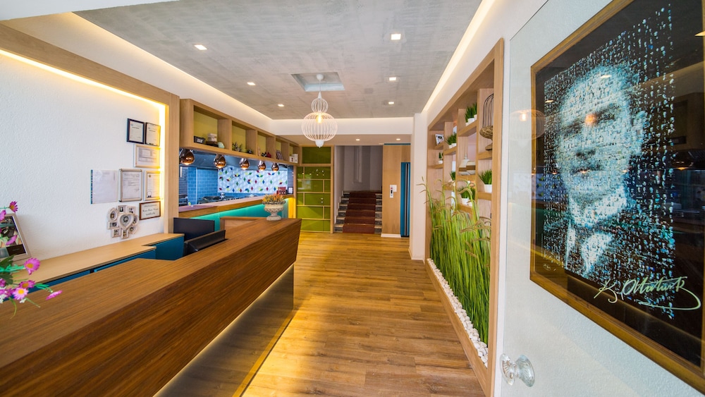 Honeymoon Beach Hotel Rezervasyon