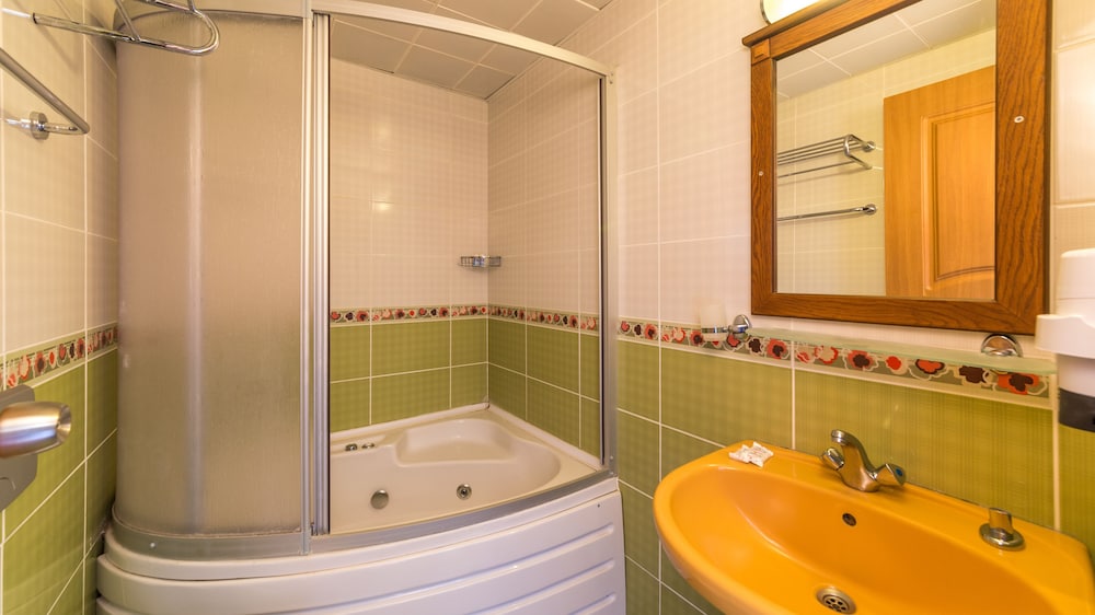 Honeymoon Beach Hotel Rezervasyon