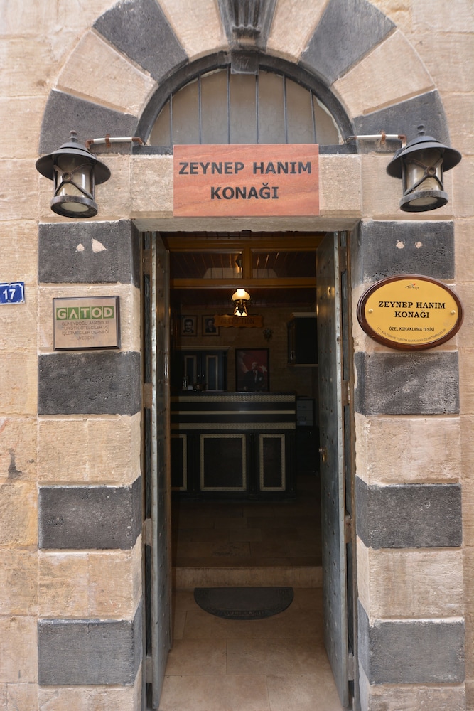 Zeynep Hanım Konağı Rezervasyon