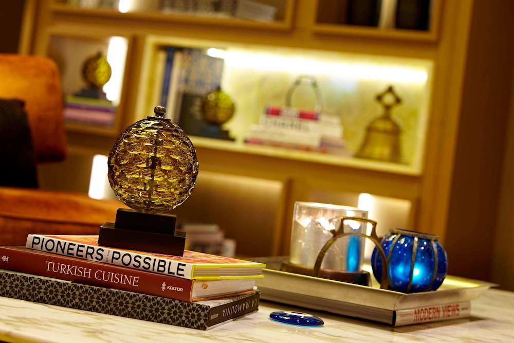 Renaissance Istanbul Polat Bosphorus Hotel Rezervasyon