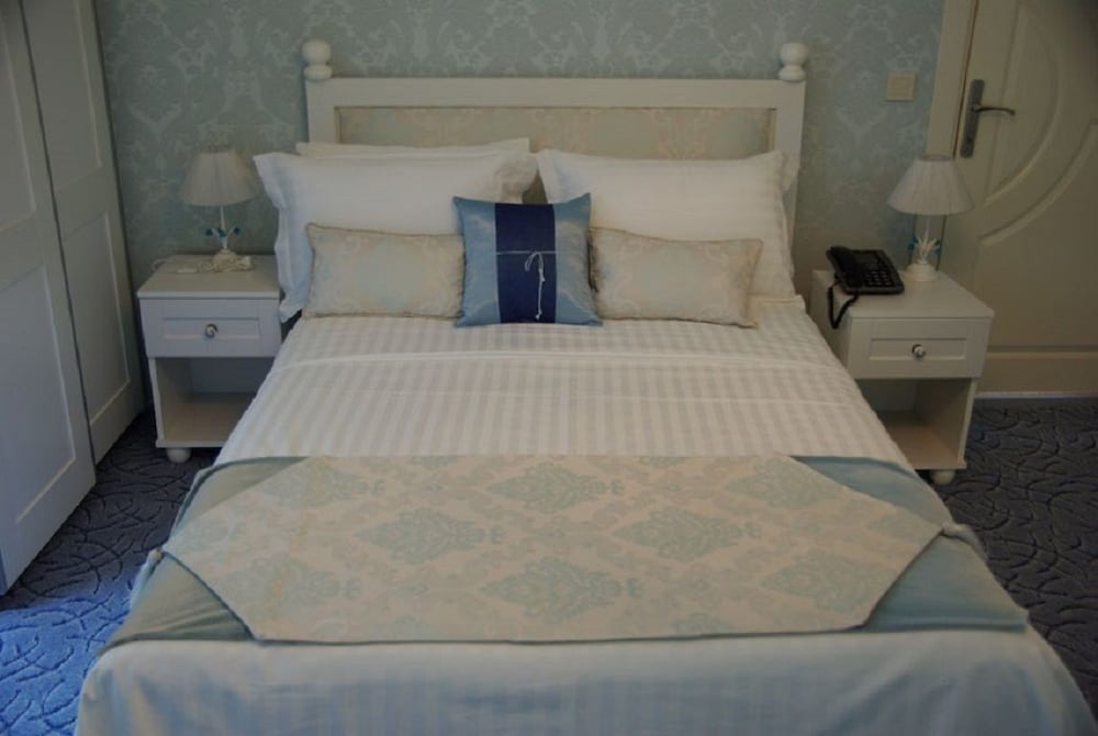 Parla Viens Suites Rezervasyon