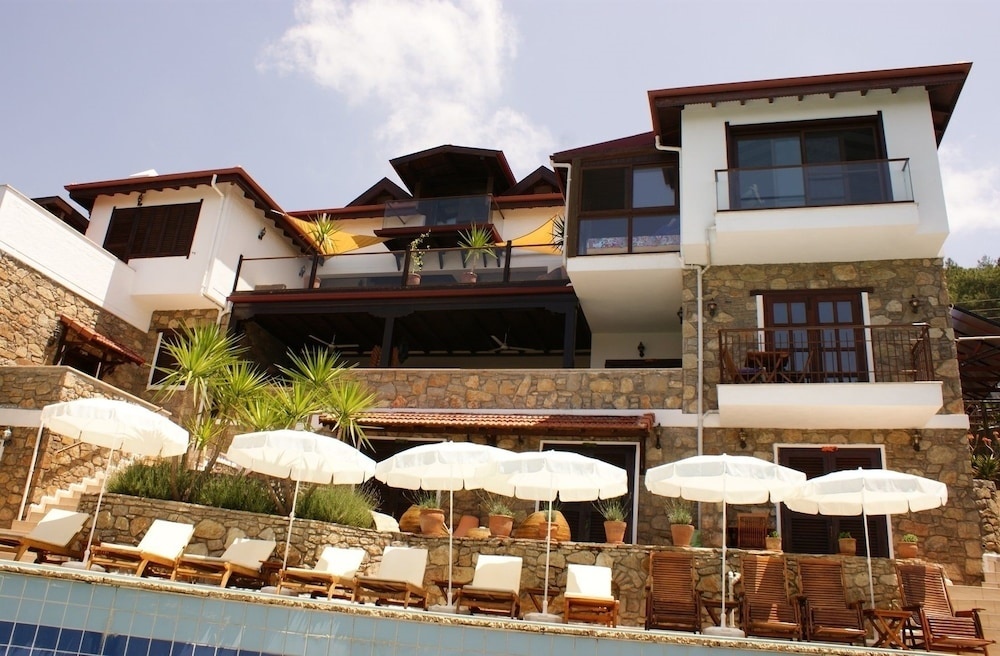 Lazy Lizard Boutique Rezervasyon