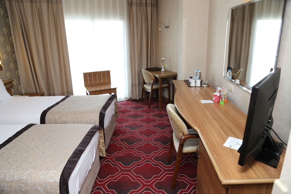 Lidya Sardes Termal Otel Rezervasyon