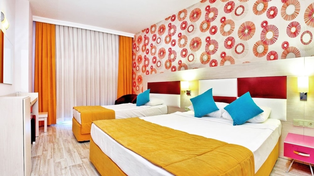 Ramada Resort by Wyndham Side Rezervasyon