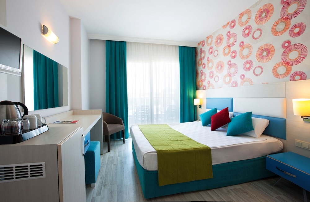 Ramada Resort by Wyndham Side Rezervasyon