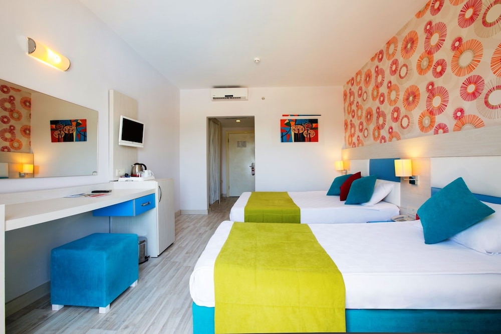 Ramada Resort by Wyndham Side Rezervasyon