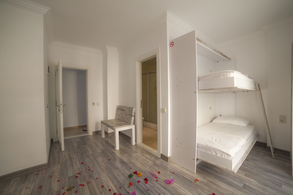 Nur Hotel Rezervasyon