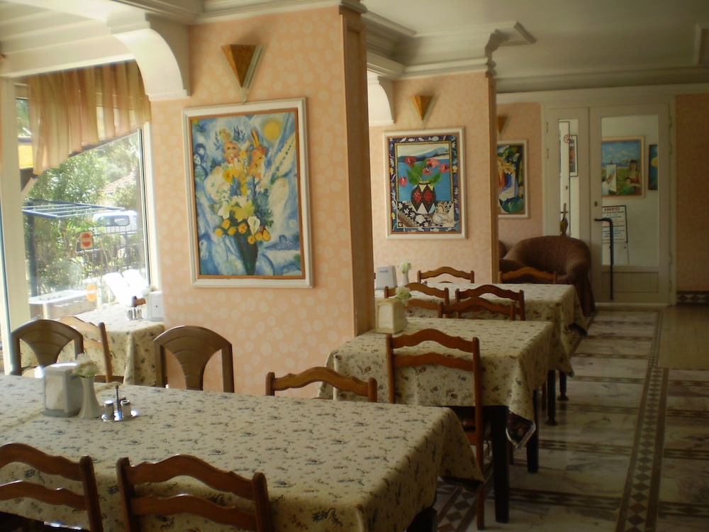 Yacht Marina Apart Hotel Rezervasyon