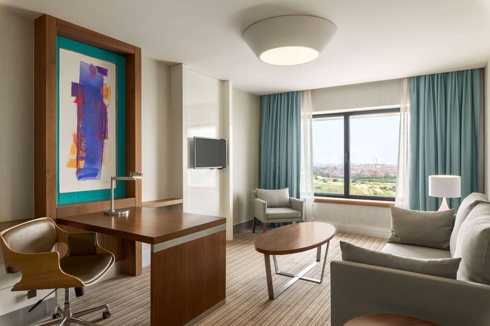 Ramada Plaza by Wyndham Istanbul Tekstilkent Rezervasyon