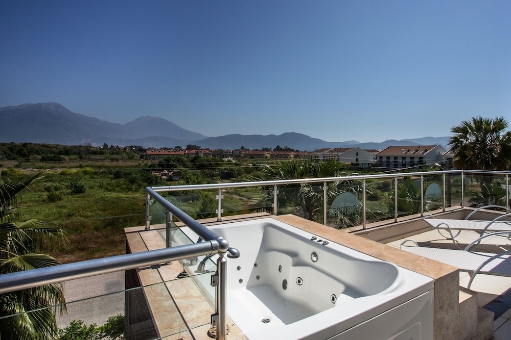 Pasham Beach Villa & Residence Rezervasyon