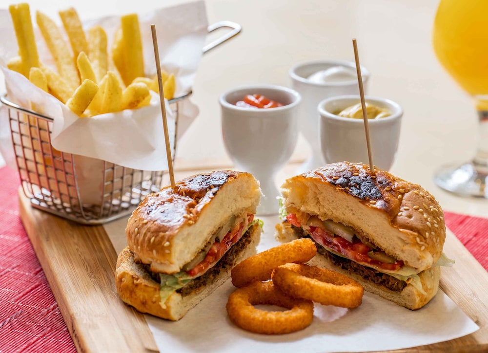 ibis İzmir Alsancak oteli Rezervasyon