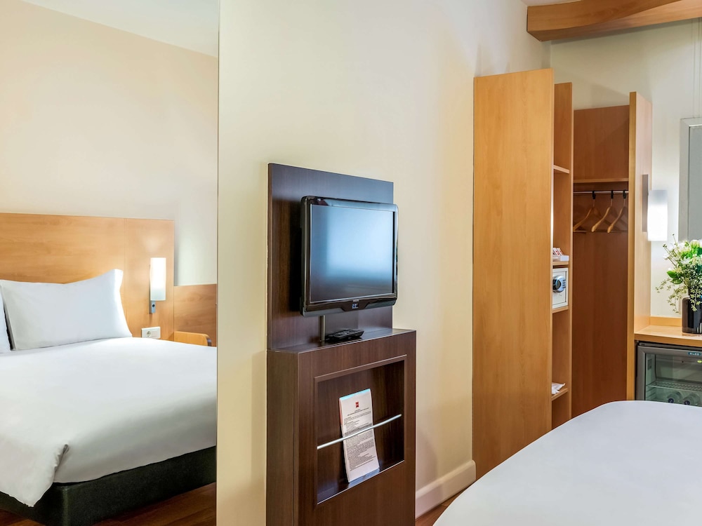 ibis İzmir Alsancak oteli Rezervasyon