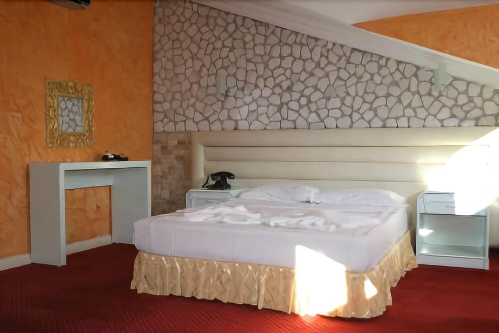 Mavera Butik Otel Rezervasyon