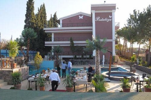 Pedaliza Hotel Rezervasyon