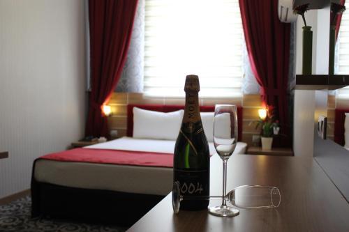 Plaza Hotel Izmir Rezervasyon