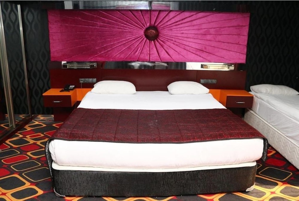 Murat Hotel Rezervasyon