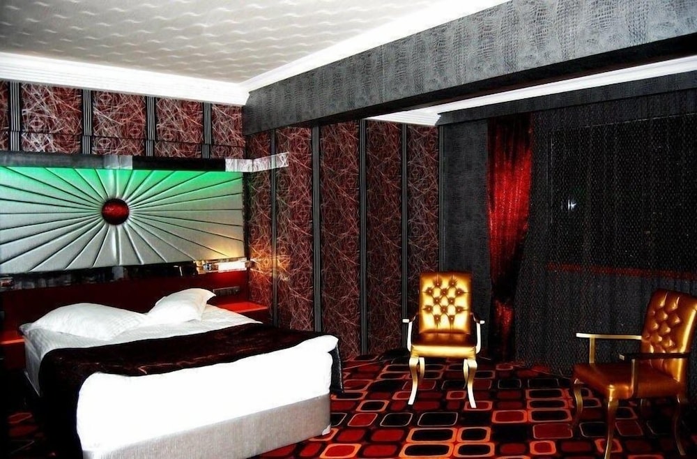 Murat Hotel Rezervasyon