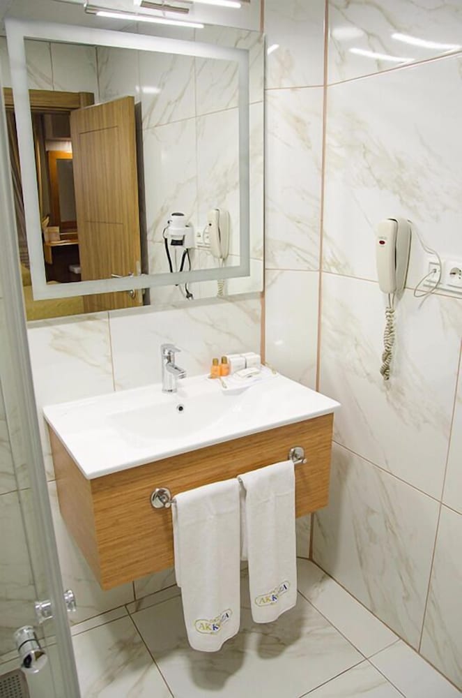 Grand Akkoza Hotel Rezervasyon