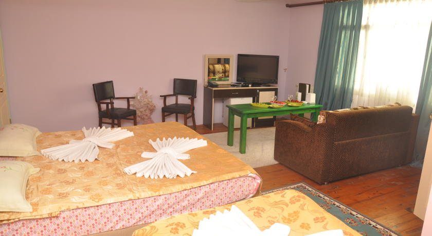 Yesil Kirkpinar Rezervasyon