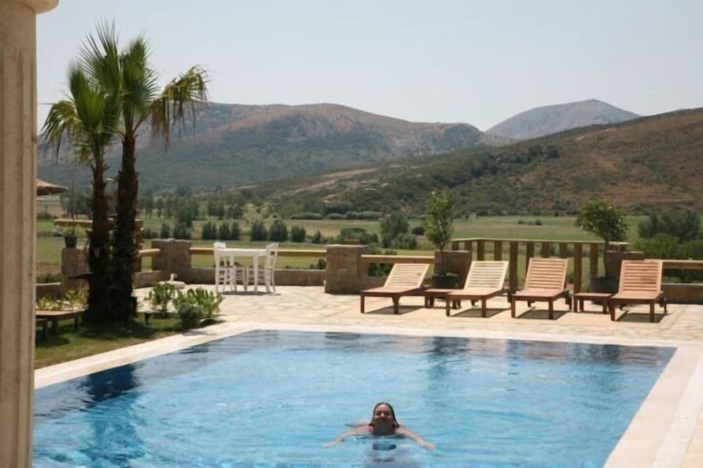 Anemos Hotel Rezervasyon