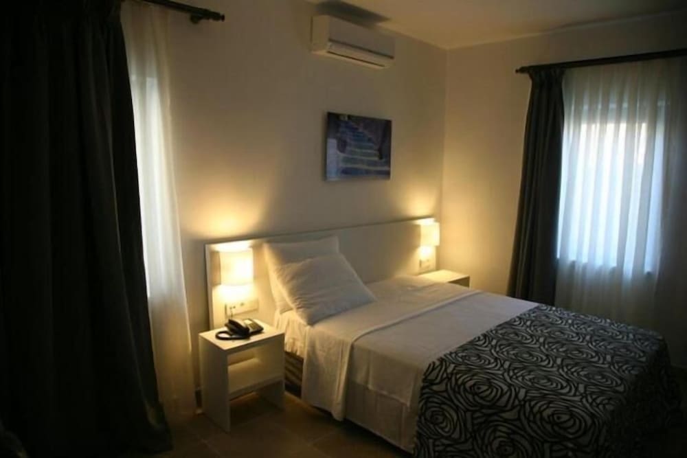 Anemos Hotel Rezervasyon