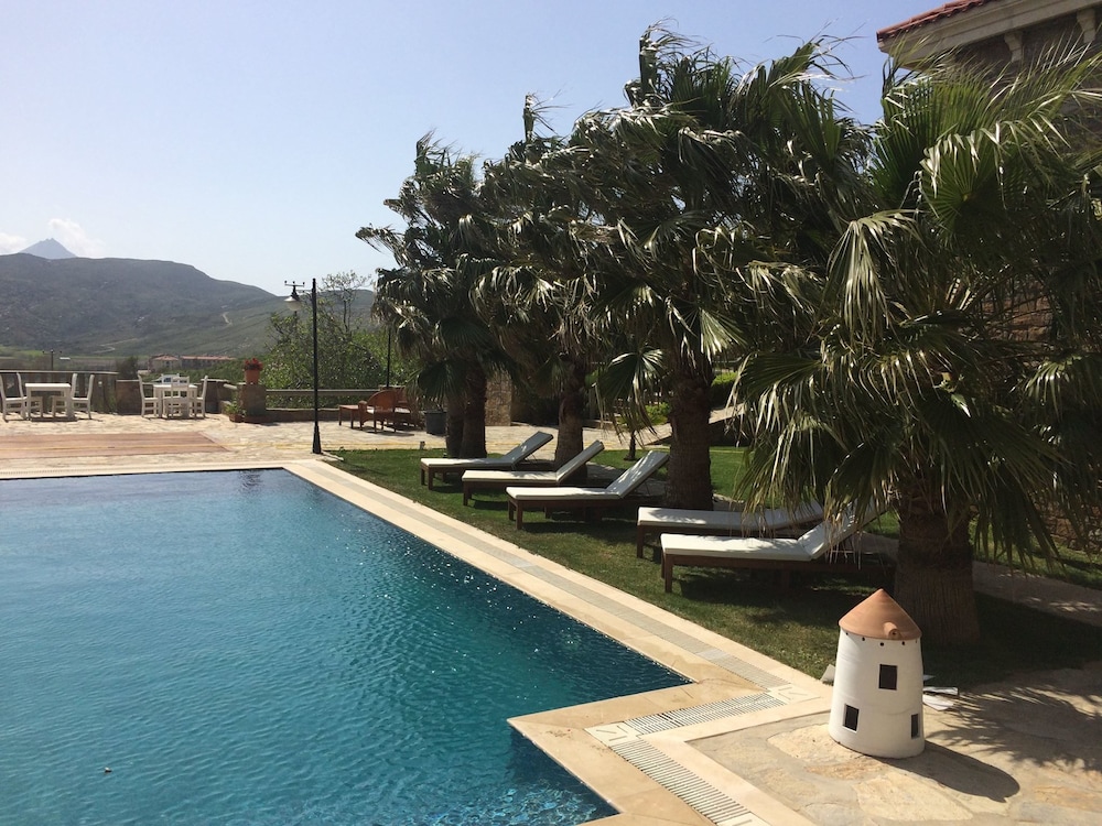 Anemos Hotel Rezervasyon