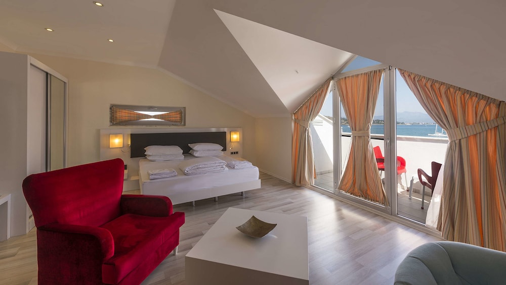 Orka Boutique Hotel Rezervasyon