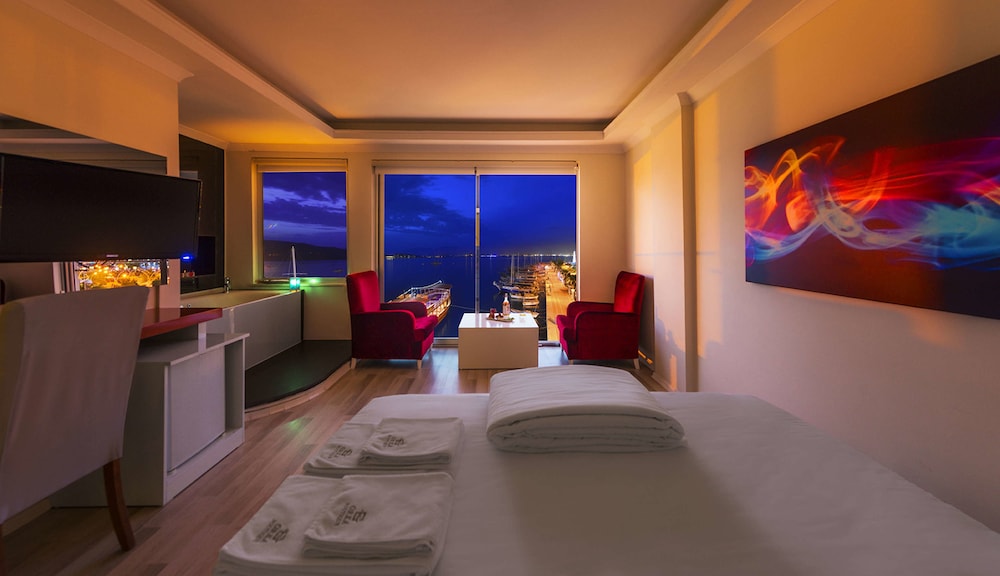 Orka Boutique Hotel Rezervasyon