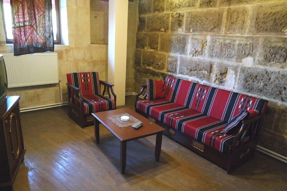 Kale Evi Castle House Rezervasyon