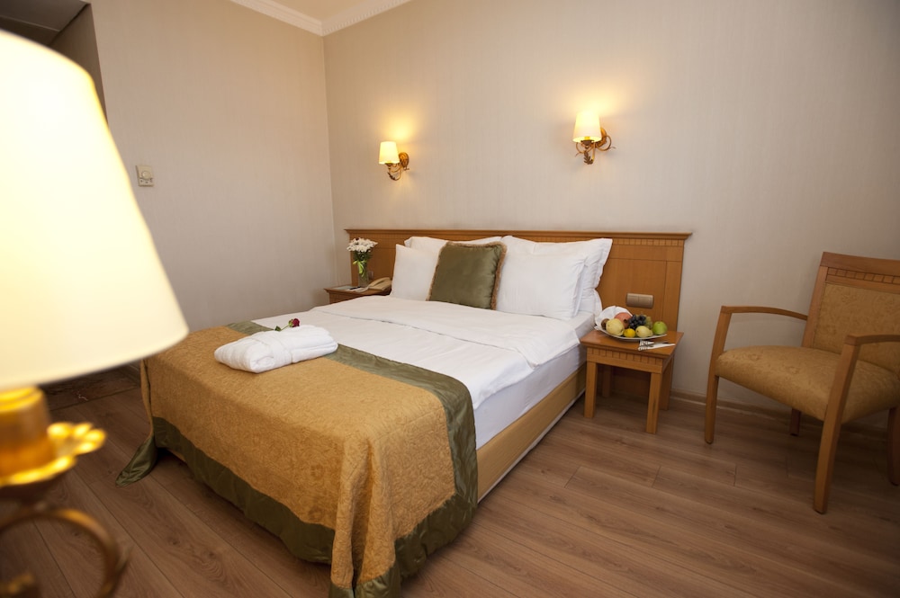 Usta Park Hotel & Spa Rezervasyon