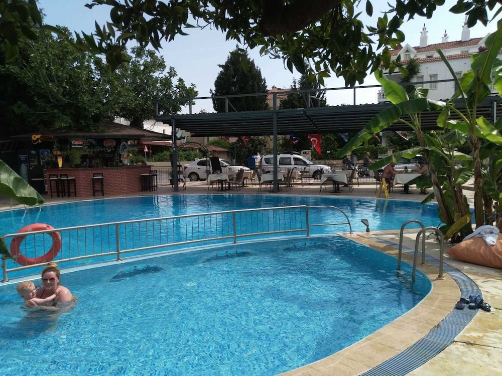 Poyraz Kaptan Apart & Otel Rezervasyon