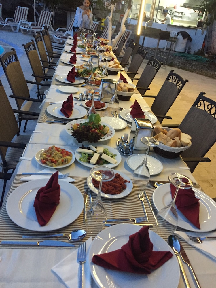 Poyraz Kaptan Apart & Otel Rezervasyon