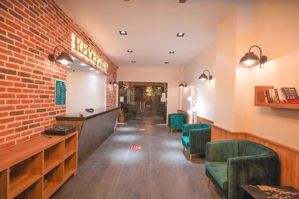 Amore Hotel Rezervasyon