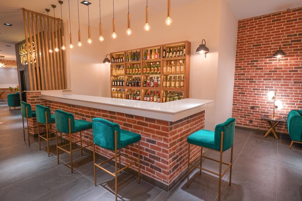 Amore Hotel Rezervasyon