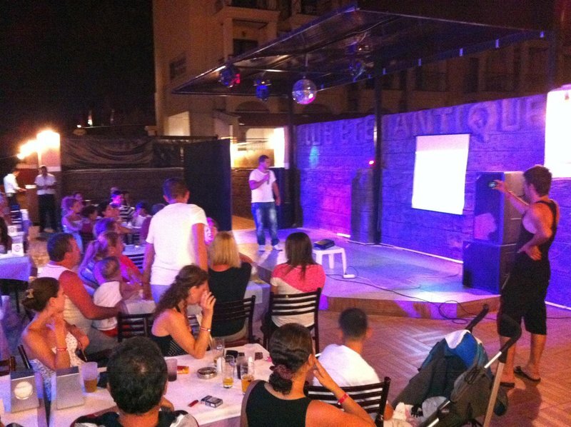 Club Hotel Chicago Rezervasyon