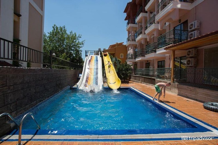 Club Hotel Chicago Rezervasyon