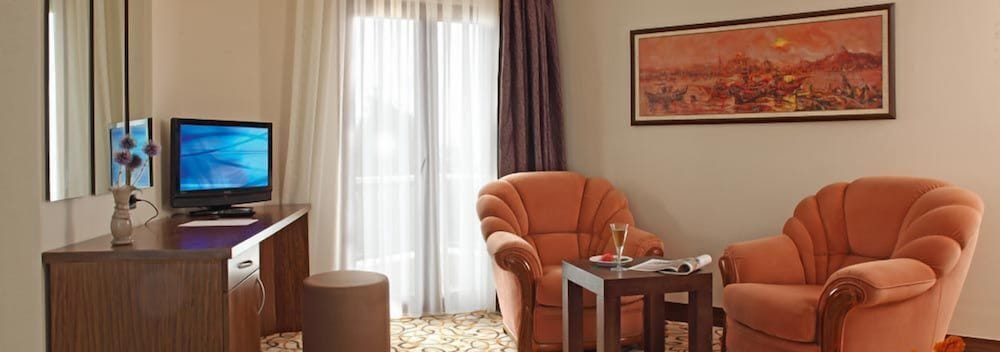 Double Royal Hotel Rezervasyon