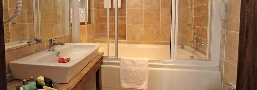 Double Royal Hotel Rezervasyon