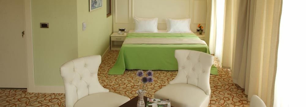 Double Royal Hotel Rezervasyon