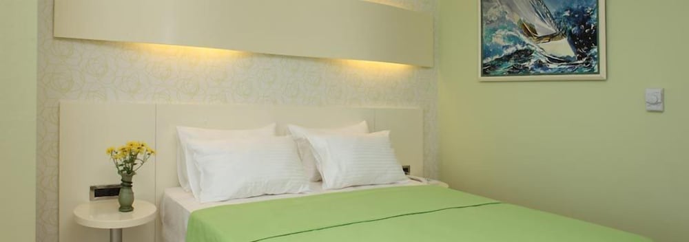 Double Royal Hotel Rezervasyon