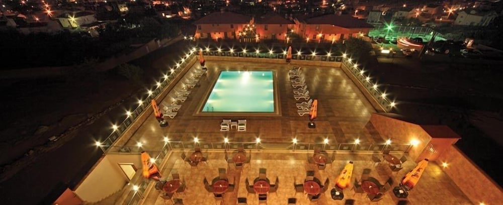 Double Royal Hotel Rezervasyon