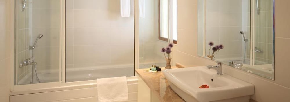 Double Royal Hotel Rezervasyon