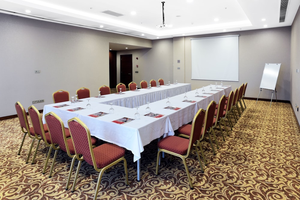 Ramada Plaza by Wyndham Malatya Altin Kayisi Rezervasyon