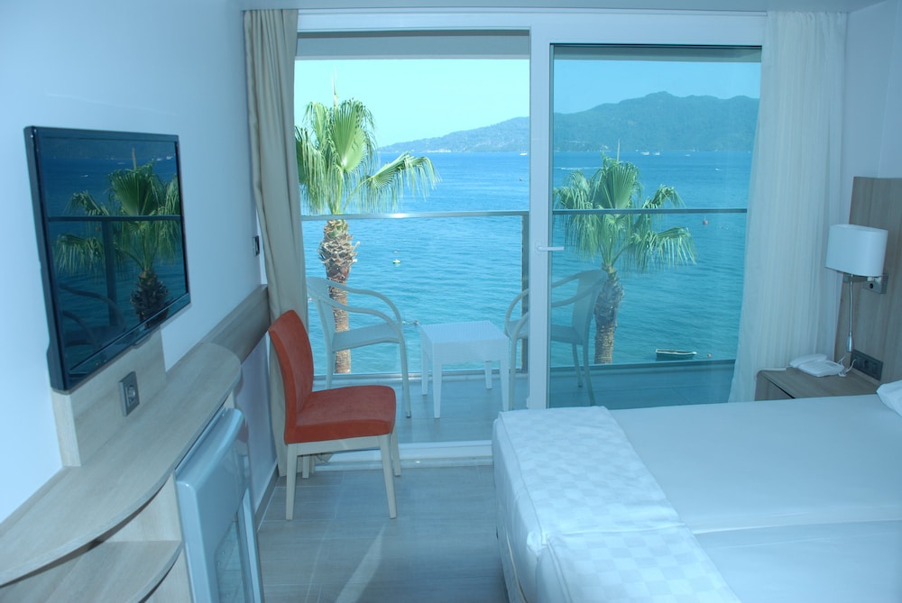 Marmaris Begonville Beach Hotel Rezervasyon